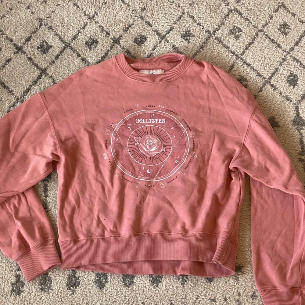 Crew neck